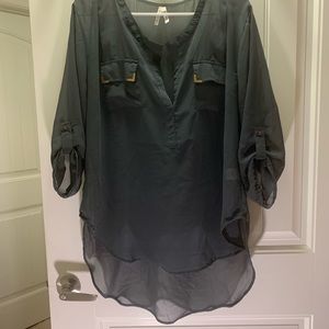 🔥2/$10🔥 Sheer gray blouse size 1X